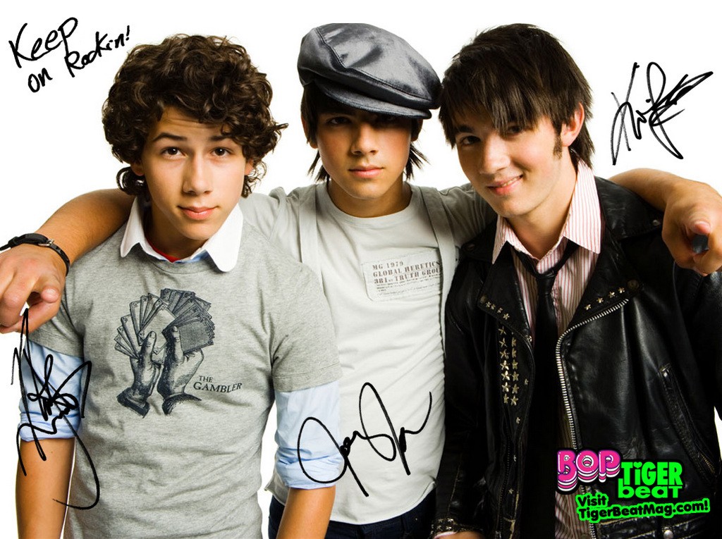Jonas Brothers Paranoid Lyrics Genius Lyrics